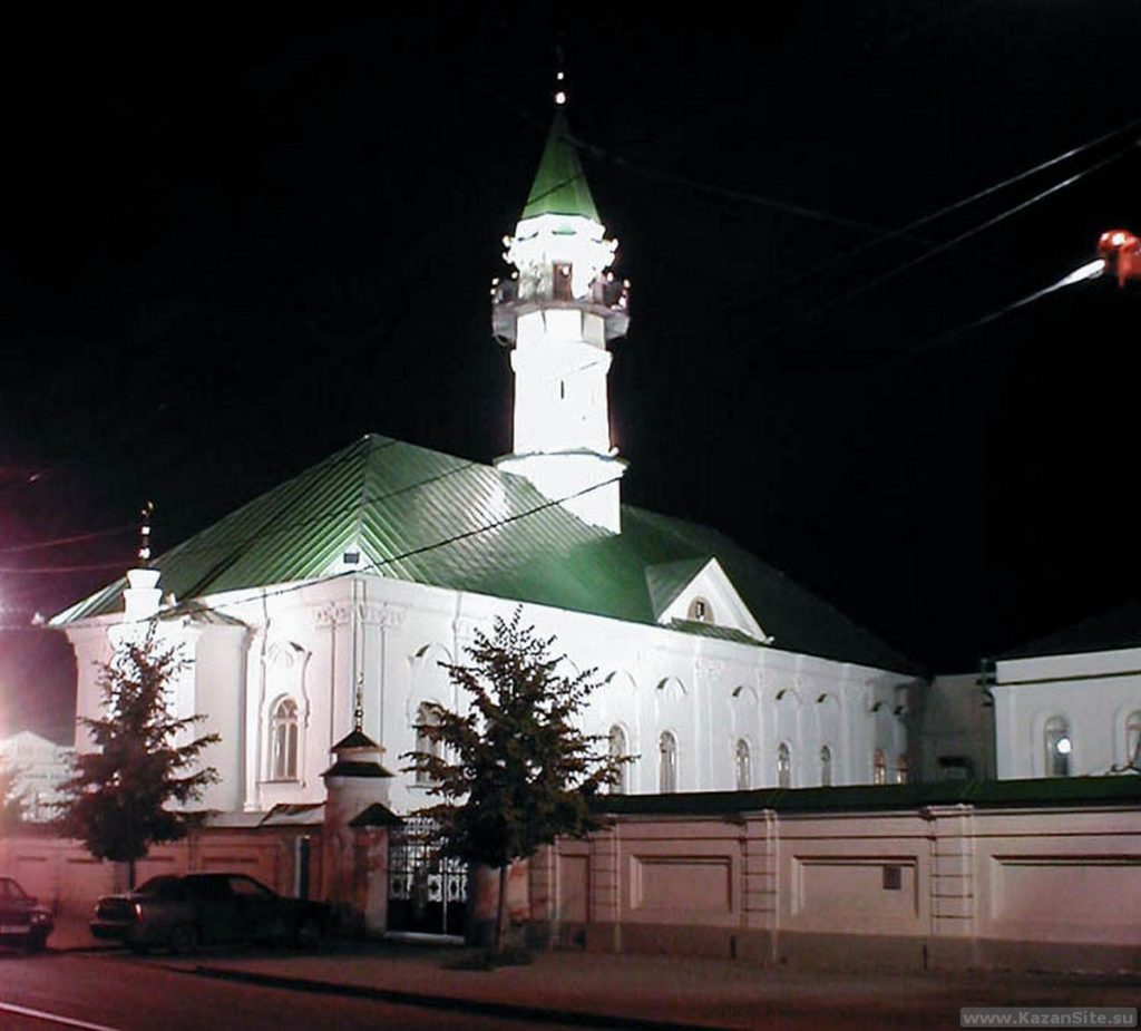 Мечеть Аль-Марджани Казань ночью
